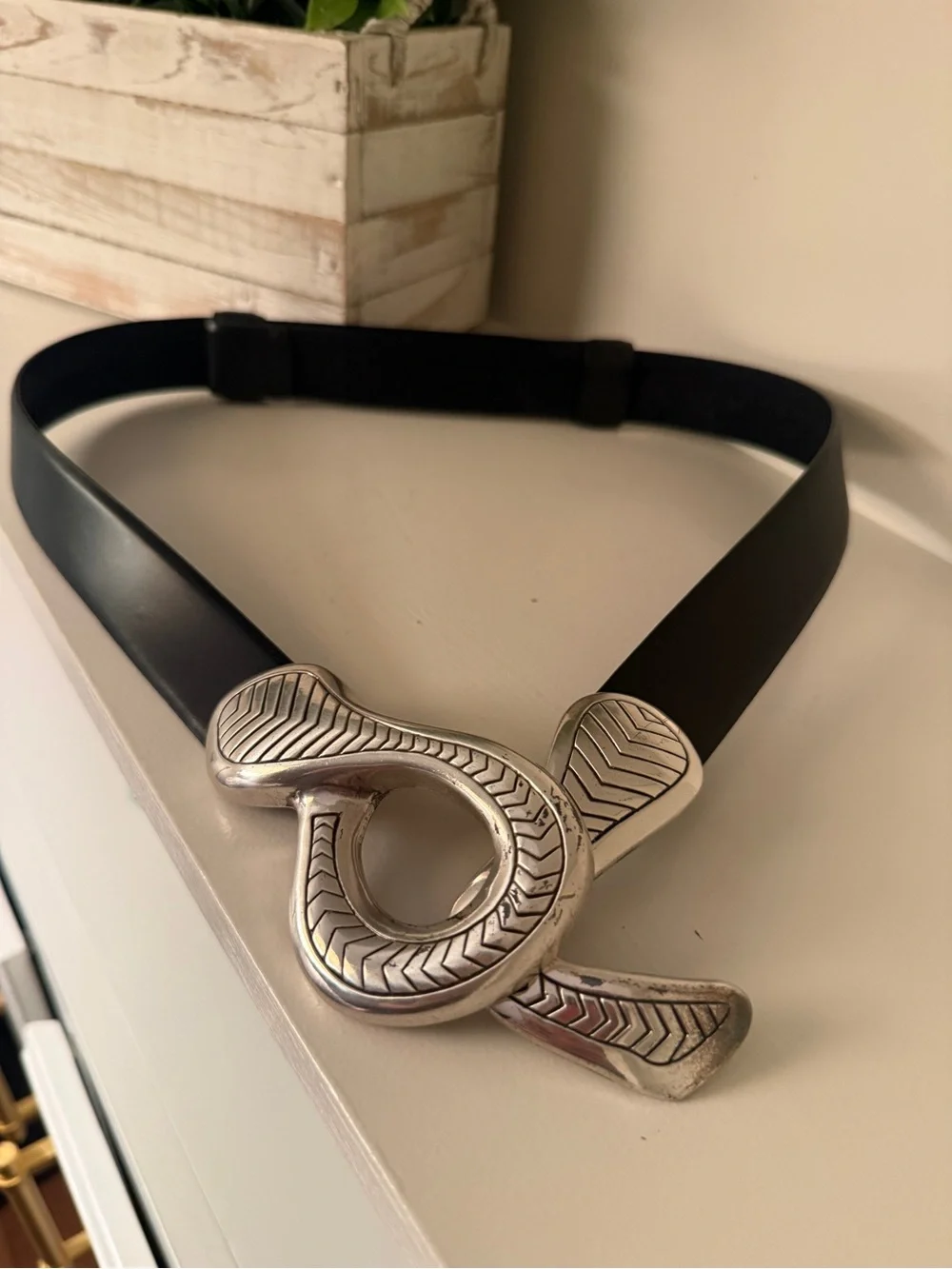 Chico’s Black Leather Lined Belt Oversized Silver Statement Buckle Adjustable